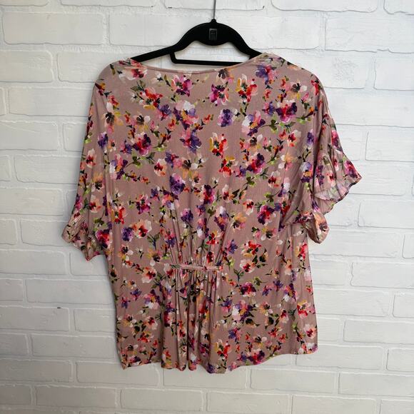 DOLAN Anthropologie Pink Taupe Flower Print Peplum Flutter Top sz L - Picture 3 of 6